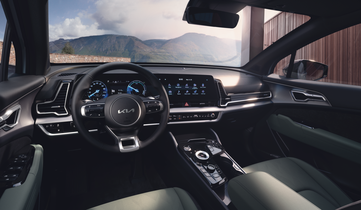 13_INT_Kia_Sportage_SEM_interior_wide_CMYK (1)
